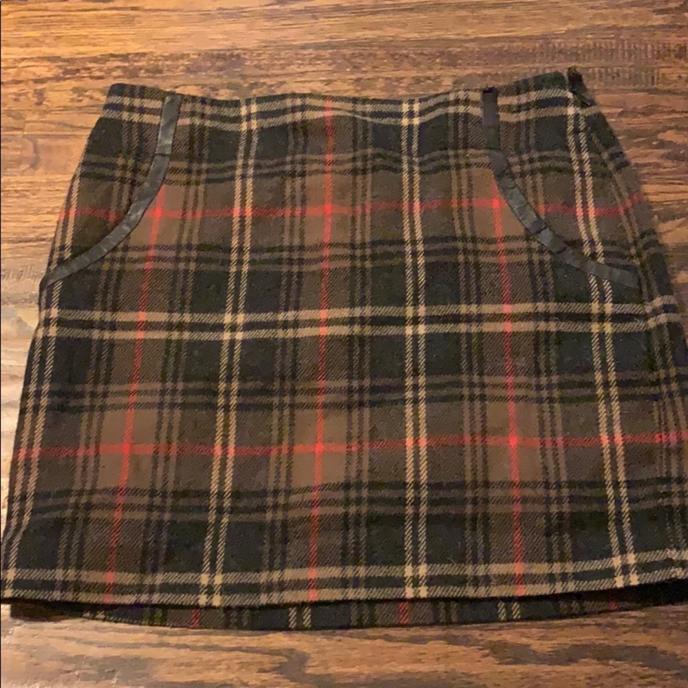 plaid skirt